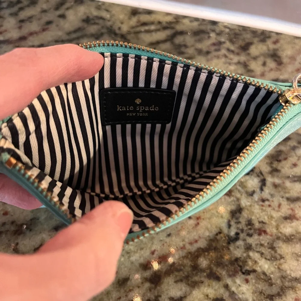 Kate Spade Leroy Sweet Bee Mint Green Leather Wristlet